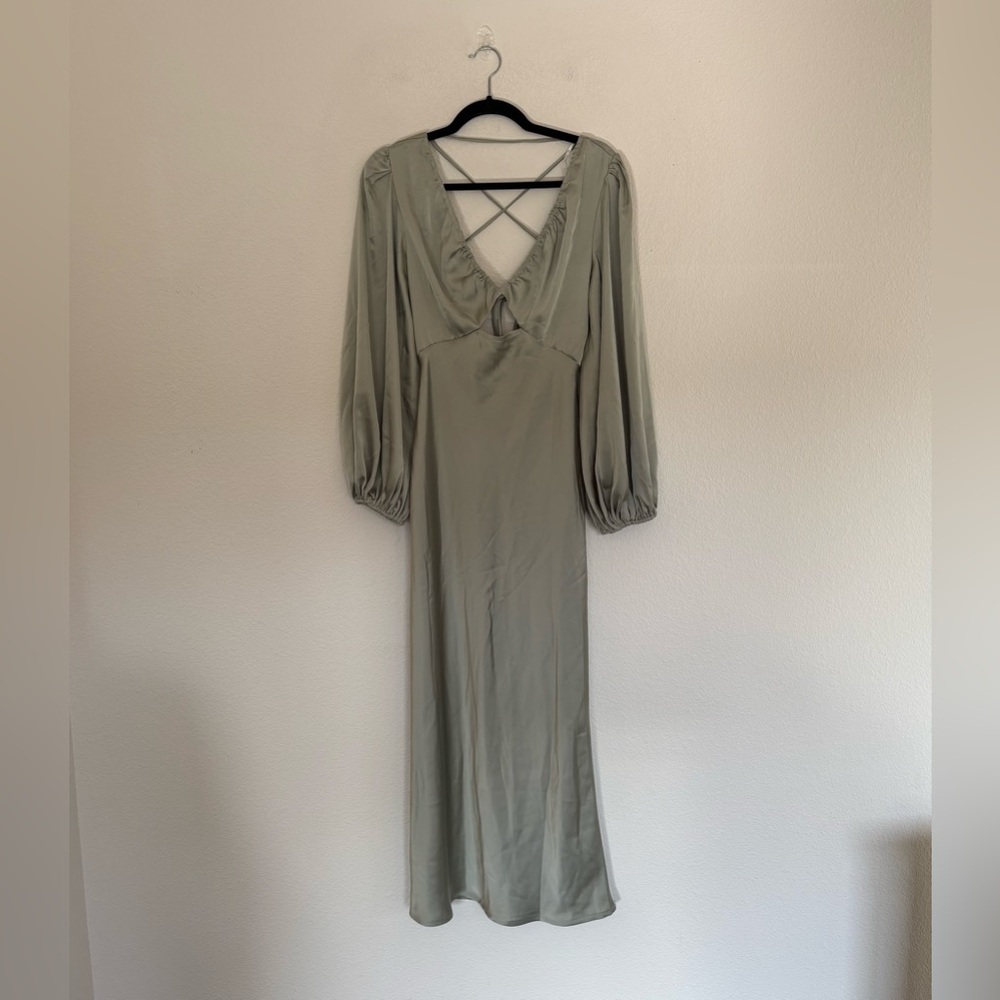 Billy J Cleo Midi Dress Olive NWT - Picture 2 of 8